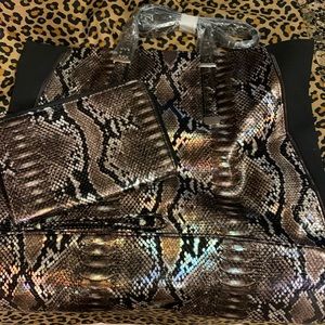 Snakeskin tote and clutch set. Brand new!